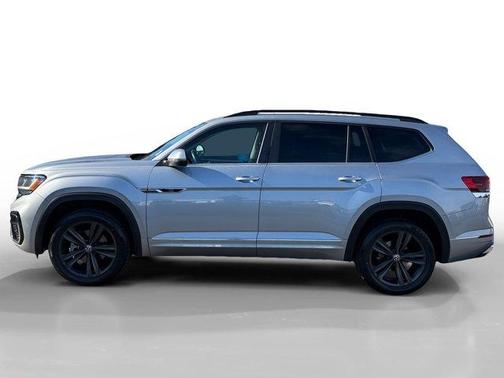 2021 Volkswagen Atlas 3.6 V6 SE w/ Technology R-Line