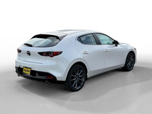 Snowflake White Pearl 2026 Mazda Mazda3 FWD w/Preferred Package