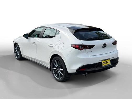 Snowflake White Pearl 2026 Mazda Mazda3 FWD w/Preferred Package