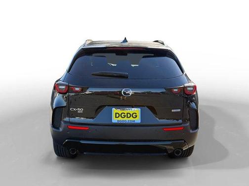 2026 Mazda CX-50 Premium