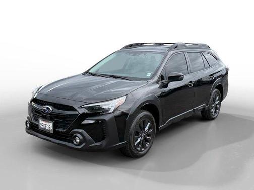 Crystal Black Pearl 2025 Subaru Outback Onyx Edition