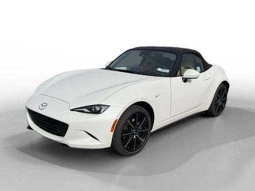 Snowflake White Pearl 2025 Mazda MX-5 Miata Grand Touring Convertible