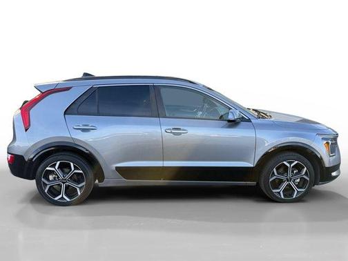 2023 Kia Niro EX Touring