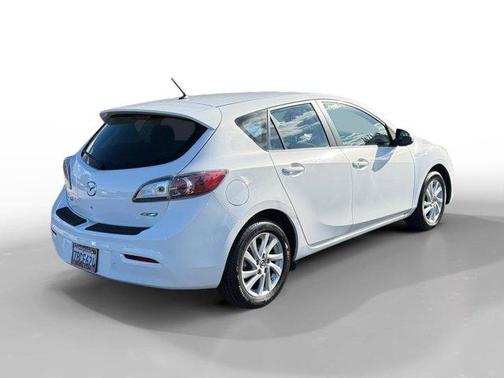 2013 Mazda Mazda3 i Touring