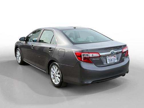 2013 Toyota Camry Hybrid XLE
