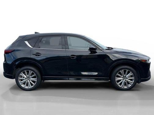 2023 Mazda CX-5 Signature