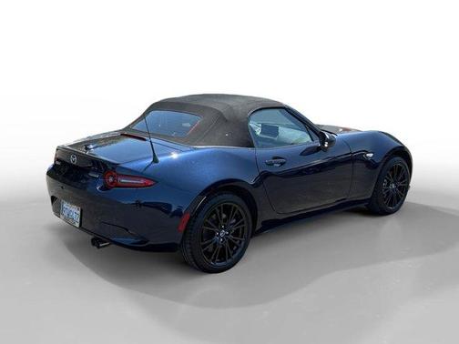 Deep Crystal Blue Mica 2025 Mazda MX-5 Miata Club
