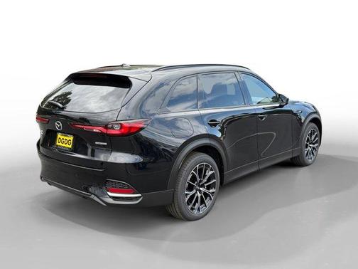 2025 Mazda CX-70 PHEV Premium Plus Package