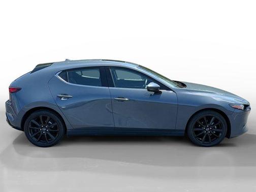 2022 Mazda Mazda3 FWD w/Premium Package