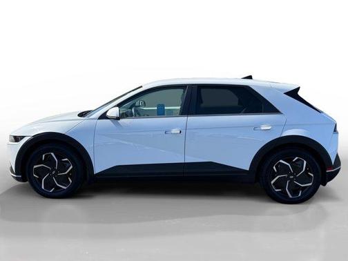 White 2023 Hyundai IONIQ 5 SEL