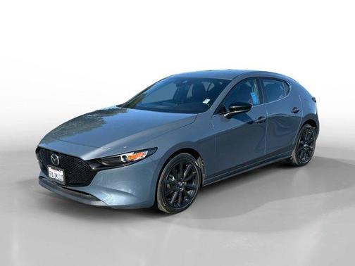 2022 Mazda Mazda3 Carbon Edition