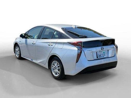 Classic Silver Metallic 2017 Toyota Prius Two