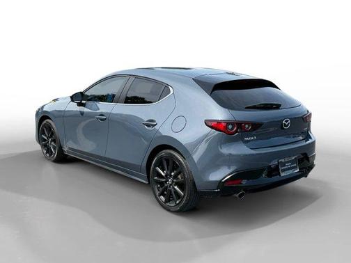 2022 Mazda Mazda3 Carbon Edition