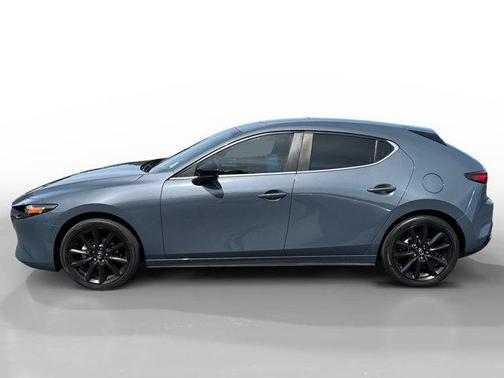 2022 Mazda Mazda3 Carbon Edition