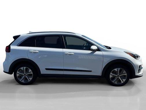 2022 Kia Niro EV EX
