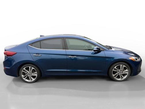 2017 Hyundai ELANTRA Limited