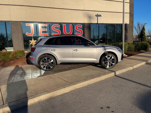 2022 Audi SQ5 3.0T Premium Plus