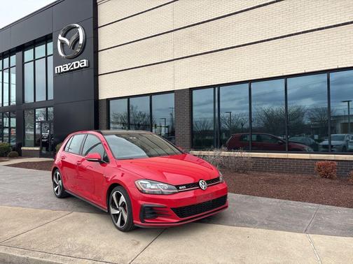 2018 Volkswagen Golf GTI 2.0T S 4-Door