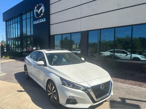 2021 Nissan Altima Platinum Intelligent AWD