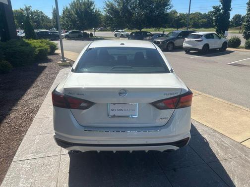 2021 Nissan Altima Platinum Intelligent AWD