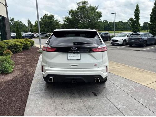 2021 Ford Edge ST