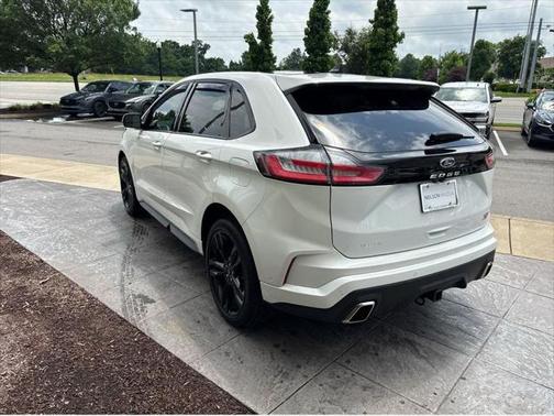 2021 Ford Edge ST