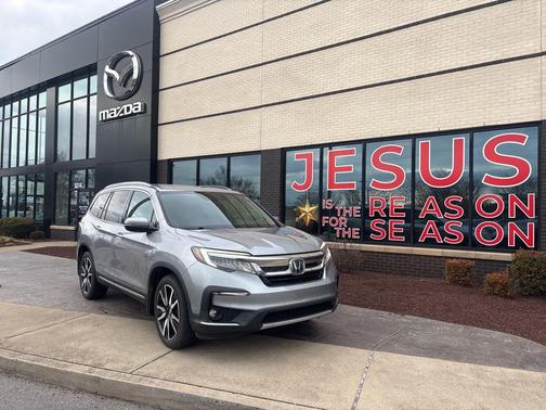2021 Honda Pilot Touring 8-Passenger