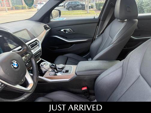 2019 BMW 330 330i