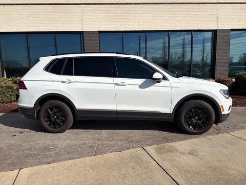 2018 Volkswagen Tiguan 2.0T SE 4MOTION