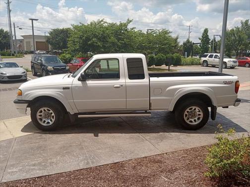 2004 Mazda B4000 DS