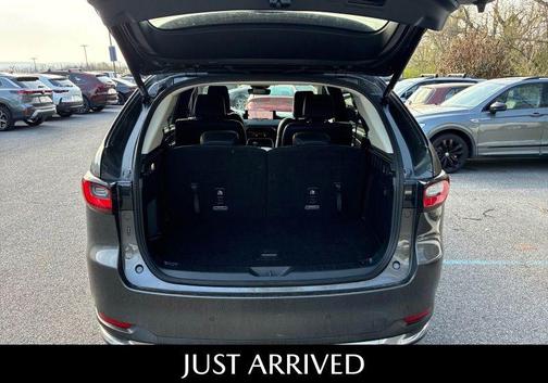 Machine Gray Metallic 2024 Mazda CX-90 3.3 Turbo S