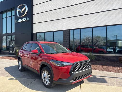 2022 Toyota Corolla Cross LE