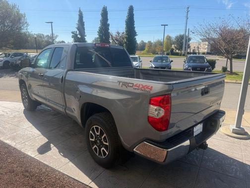 2018 Toyota Tundra SR5