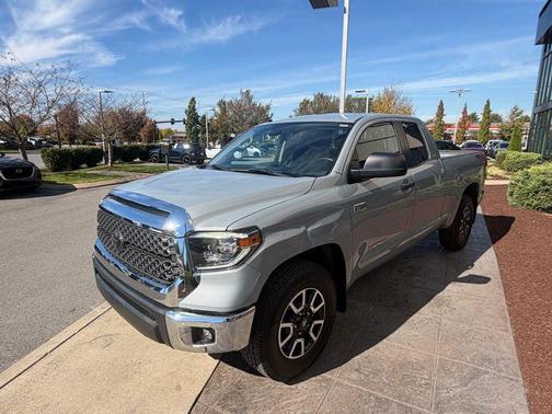 2018 Toyota Tundra SR5