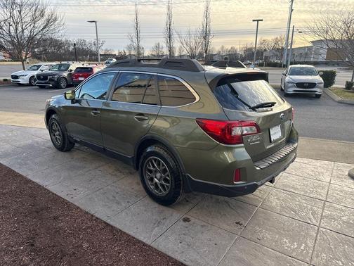 2017 Subaru Outback 2.5i Limited