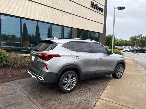 2021 Kia Seltos S