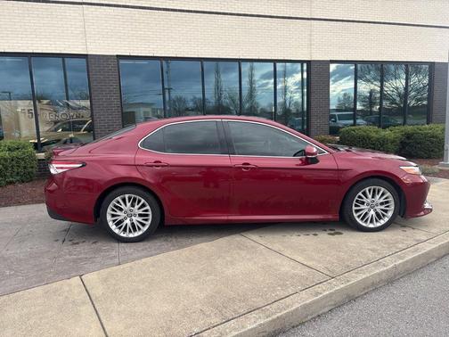 2018 Toyota Camry XLE