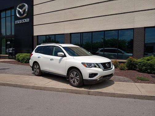 2017 Nissan Pathfinder S