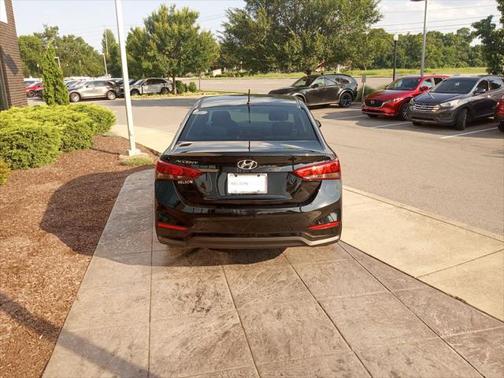 2022 Hyundai Accent SE