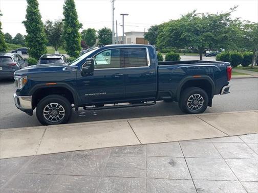 2022 GMC Sierra 2500 SLE