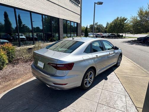 2019 Volkswagen Jetta 1.4T R-Line