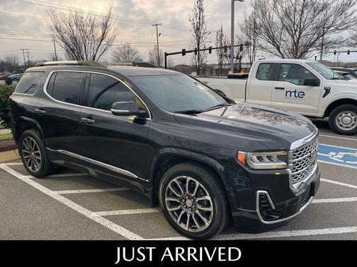 2020 GMC Acadia Denali
