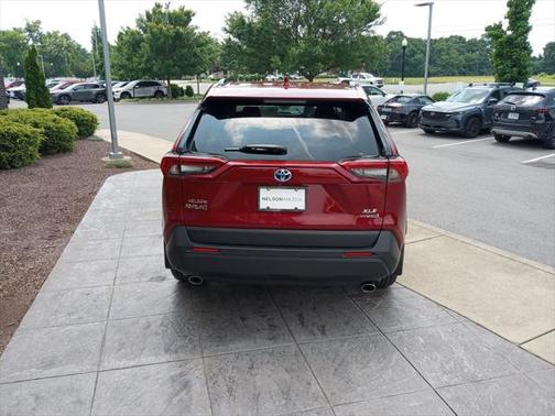 2023 Toyota RAV4 Hybrid XLE Premium