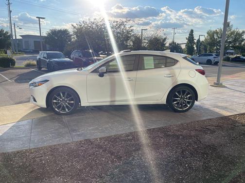 2018 Mazda Mazda3 Grand Touring