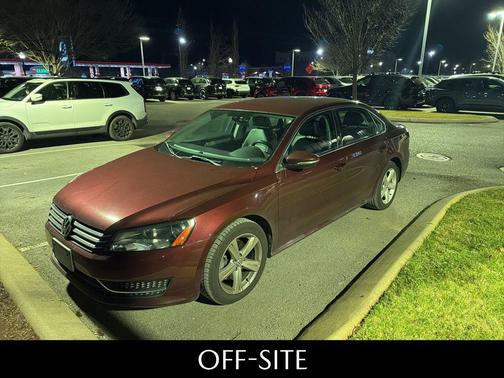2012 Volkswagen Passat 2.5 SE
