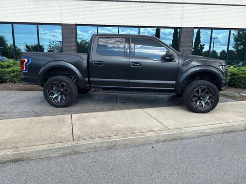 2020 Ford F-150 Raptor