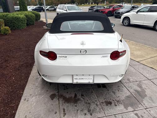 2016 Mazda MX-5 Miata Grand Touring