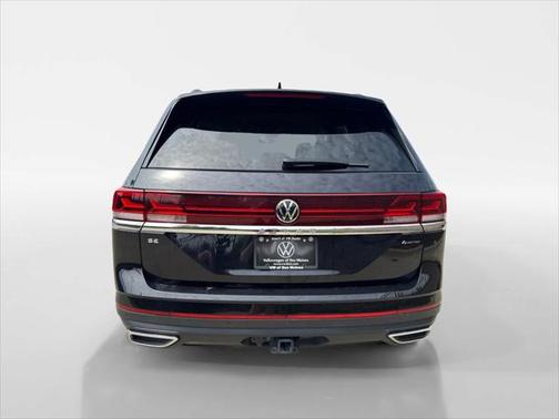 2024 Volkswagen Atlas 2.0T SE w/Technology 4MOTION