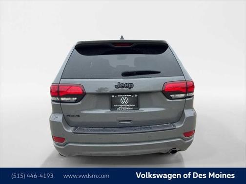 2022 Jeep Grand Cherokee Laredo