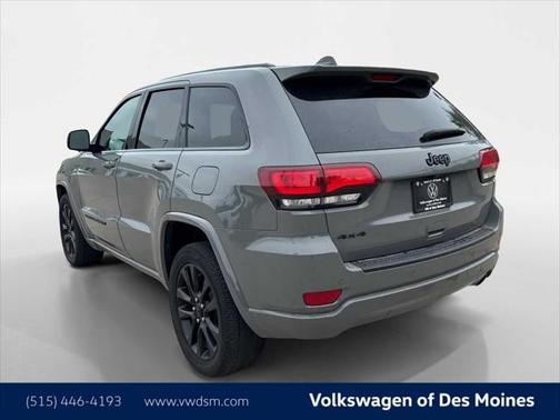 2022 Jeep Grand Cherokee Laredo